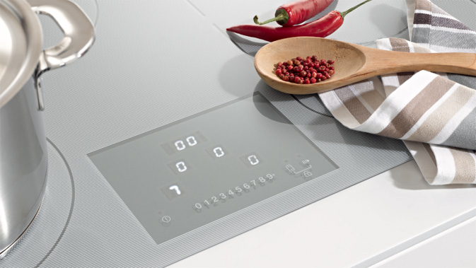 Компания Miele обновила линейку индукционных варочных панелей